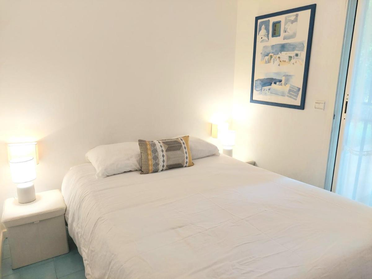 Plage La Salis 3 Chambres, Jardin - 3 Bedrooms Antibes Exterior photo