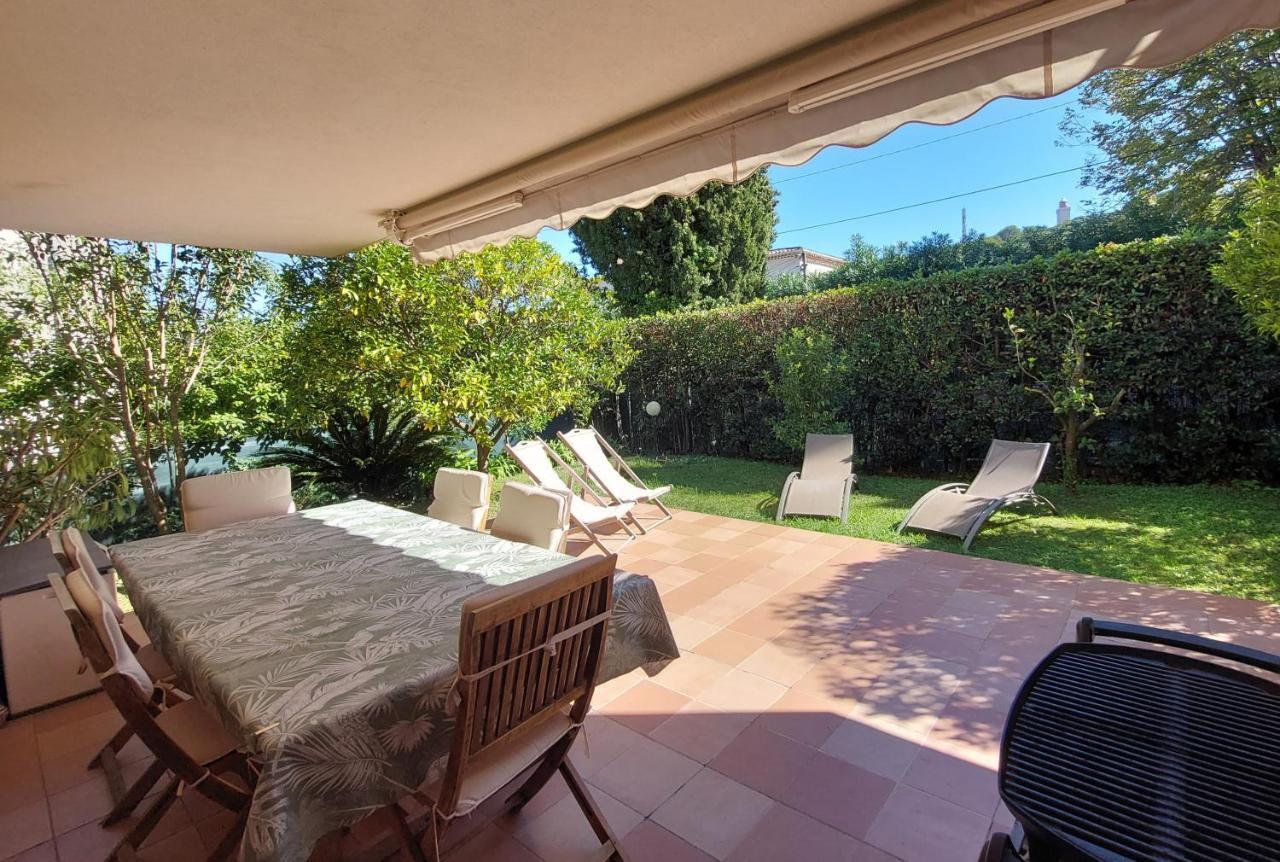 Plage La Salis 3 Chambres, Jardin - 3 Bedrooms Antibes Exterior photo